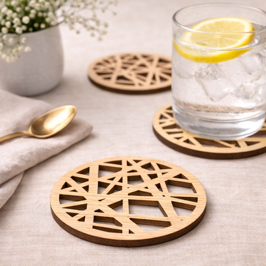 Glasbrikker i træ med grafisk mønster – 4 stk.