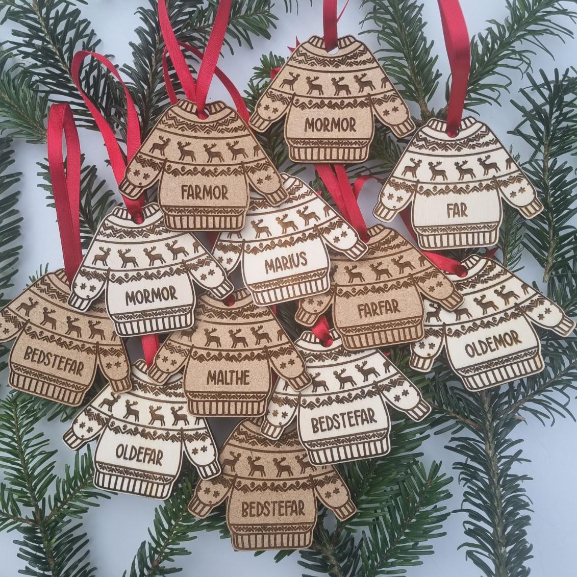 Personlig julekugle, Julesweater med navnegravering